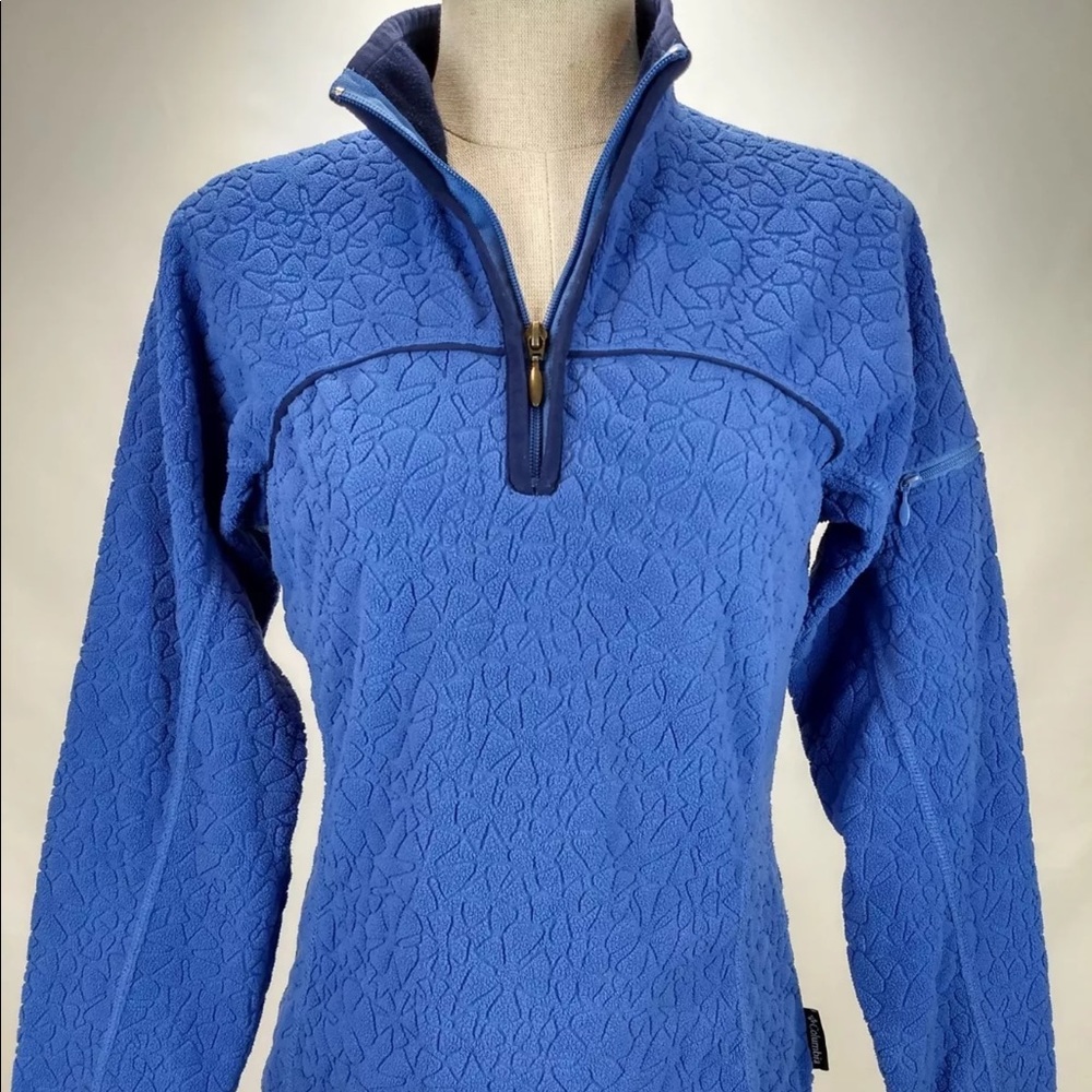 Columbia women’s textured fleece pullover sweater